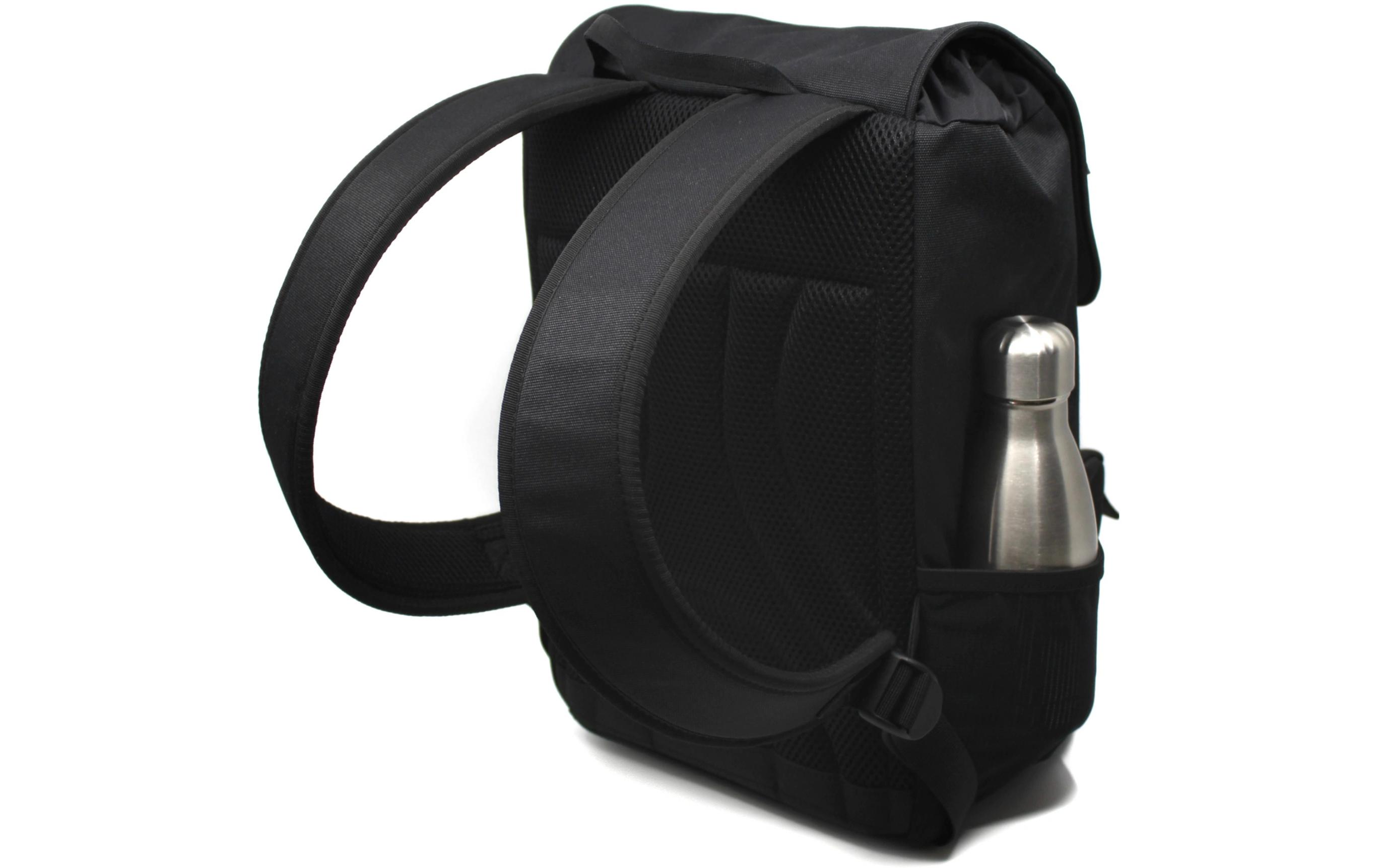 Racoon Rucksack Mini 16 l, Schwarz