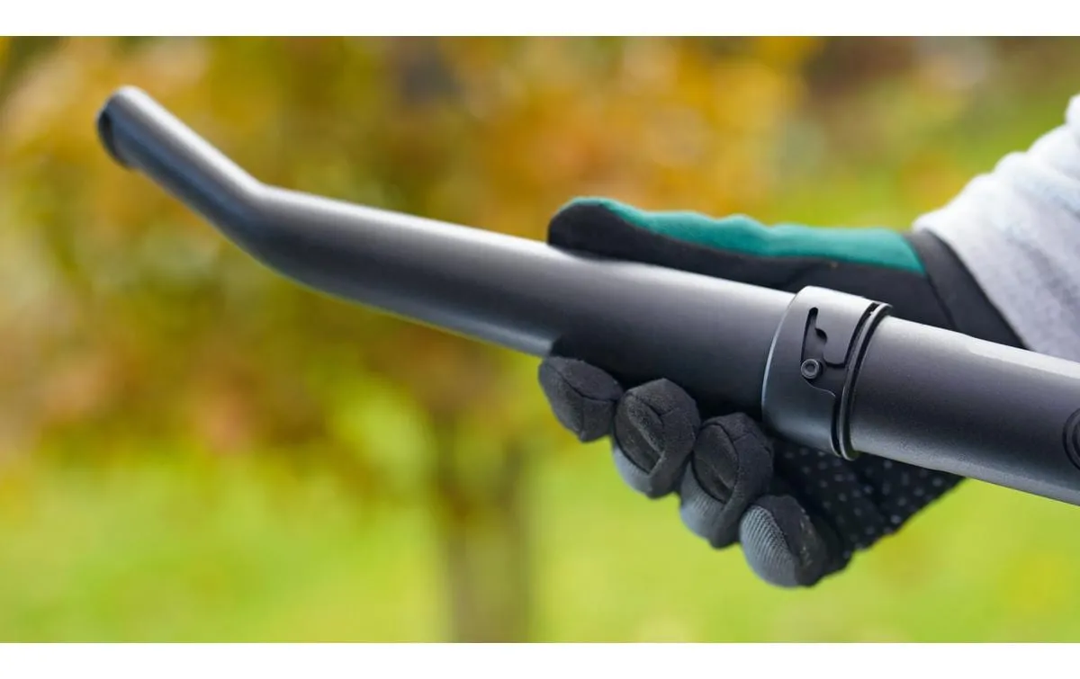 Bosch Akku-Laubbläser UniversalLeafBlower Kit, 18 V-130 2.5Ah Bosch Akku-Laubbläser UniversalLeafBlower Kit, 18 V-130 2.5Ah