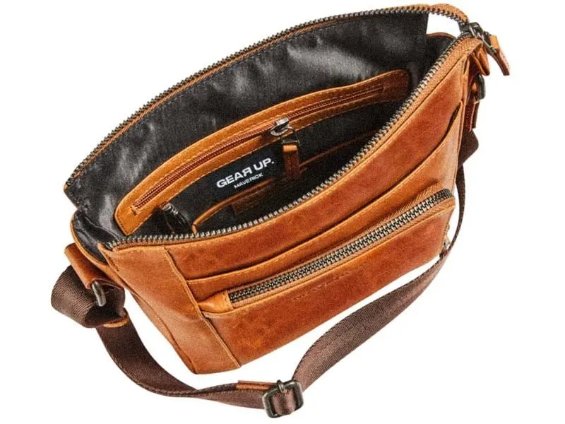 Maverick Umhängetasche Original Small 21 x 25 x 5.5 cm, Cognac Maverick Umhängetasche Original Small 21 x 25 x 5.5 cm, Cognac