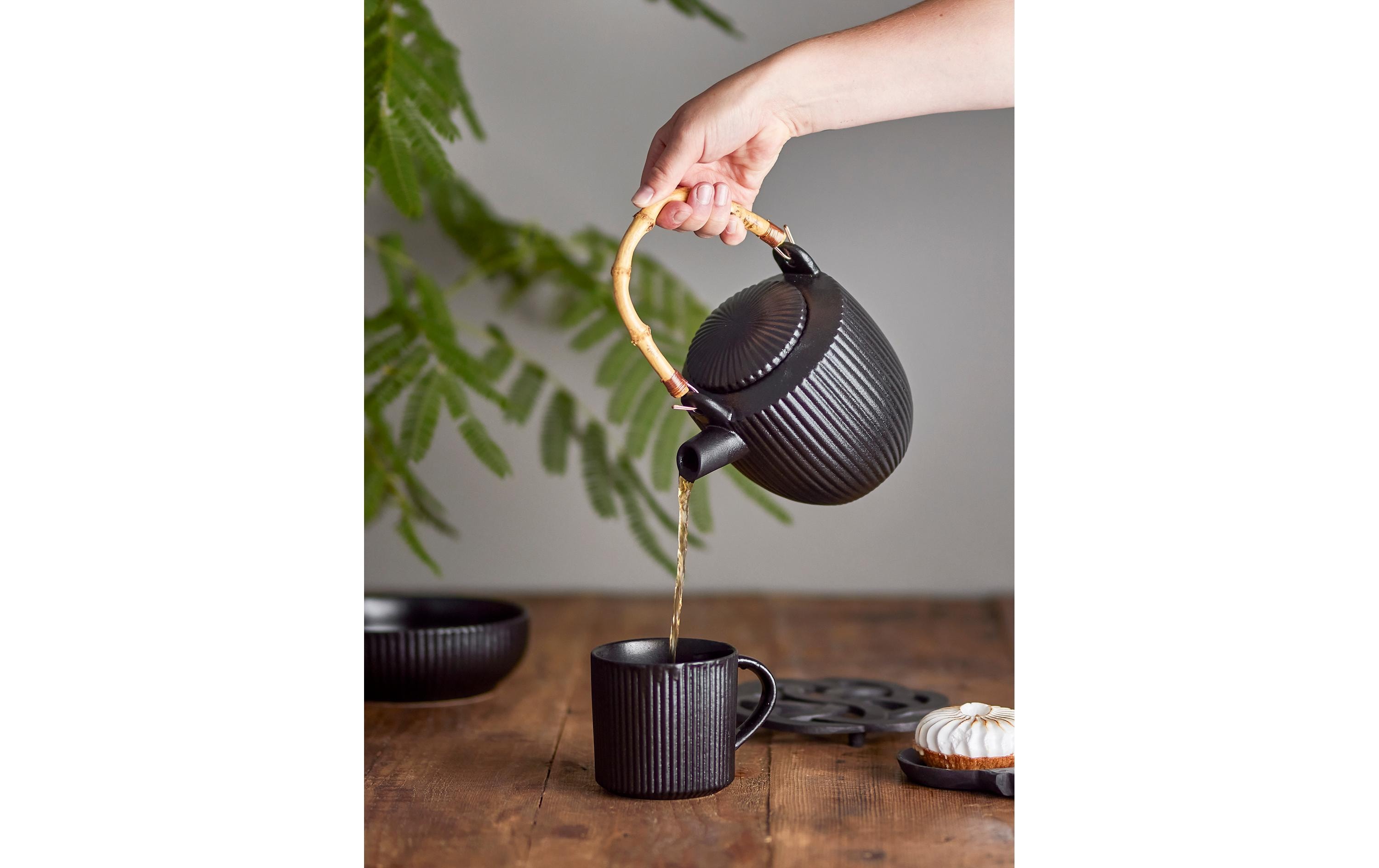 Bloomingville Teekanne Neri, Steingut, Schwarz