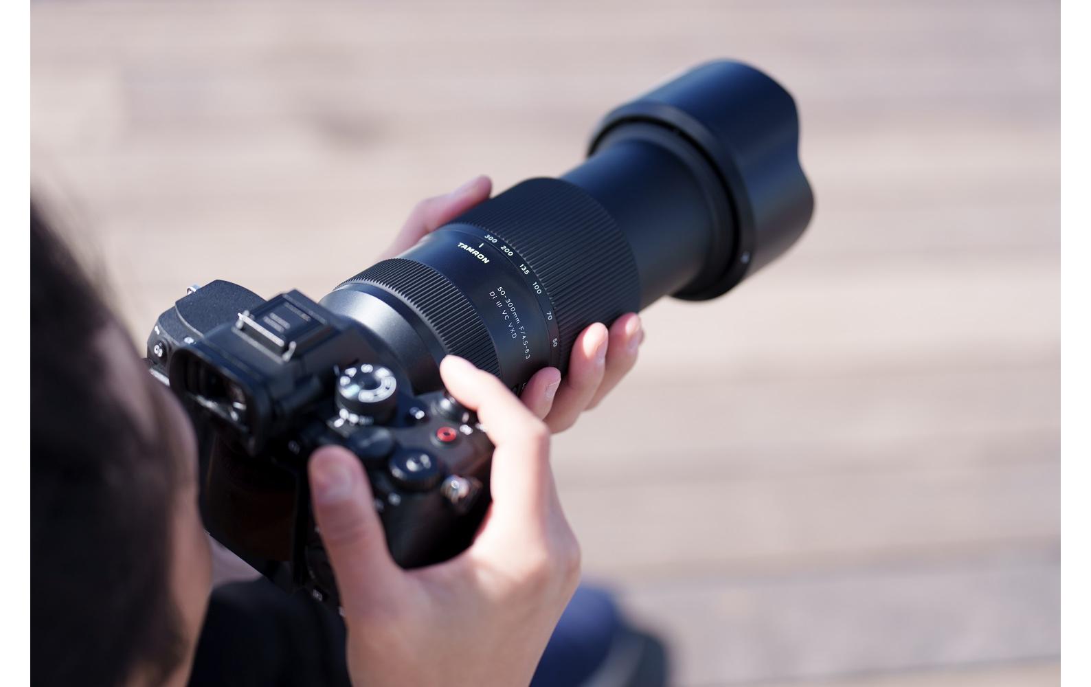 Tamron Zoomobjektiv AF 50-300mm F/4.5-6.3 Di III VC VXD