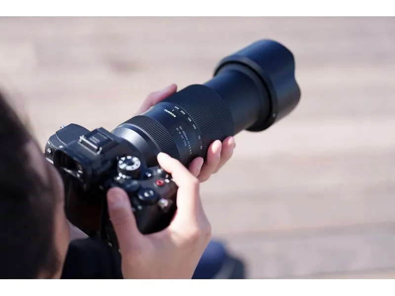 Tamron Zoomobjektiv AF 50-300mm F/4.5-6.3 Di III VC VXD Tamron Zoomobjektiv AF 50-300mm F/4.5-6.3 Di III VC VXD