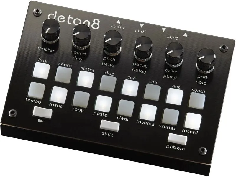 Twisted Electrons Deton8 8-Bit Hybrid-Sampler, Desktop-Gerät