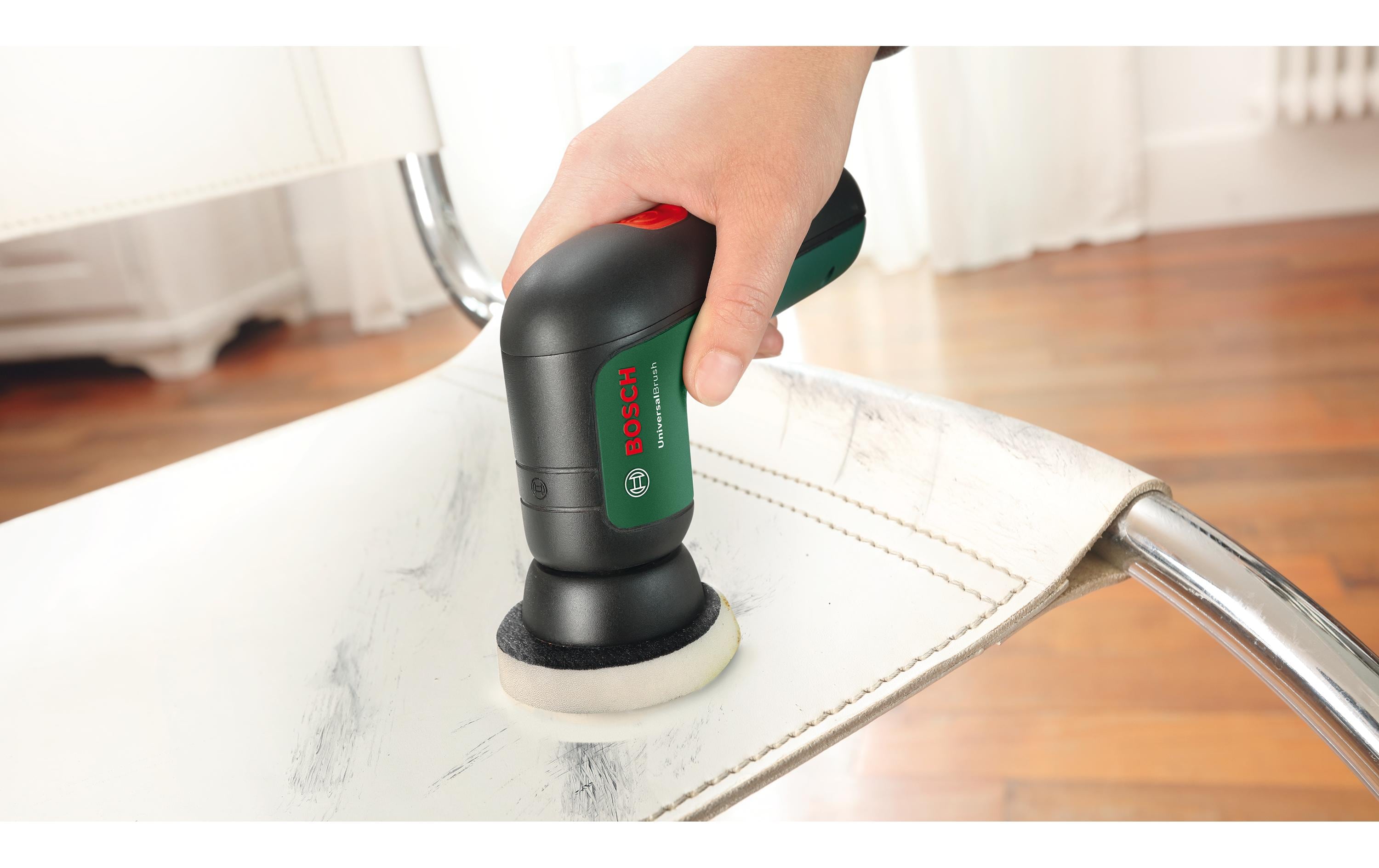 Bosch Akku-Universalreiniger Universal Brush