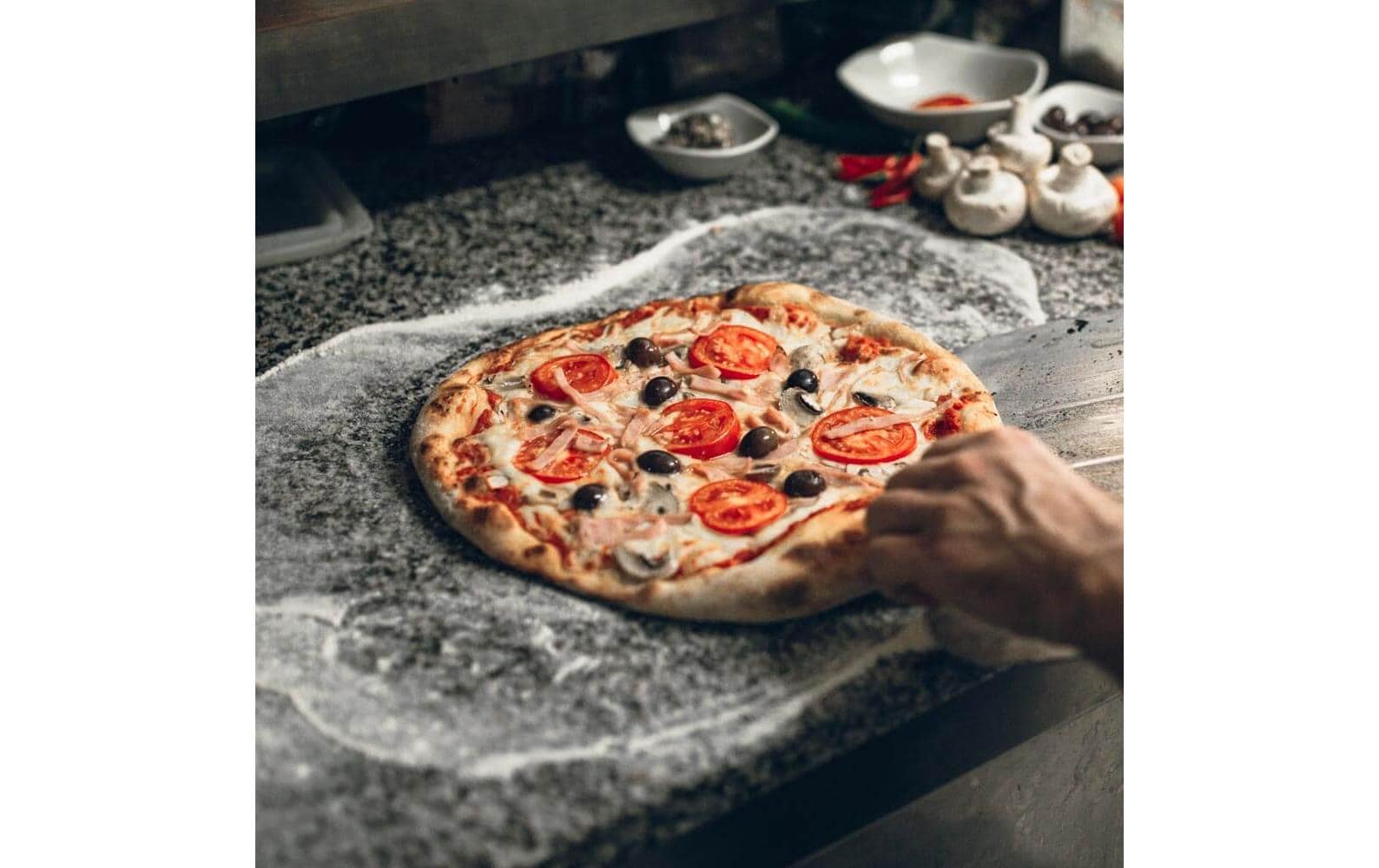 Gastroback Backofen Design Ofen Air Fry & Pizza 22 l, Schwarz