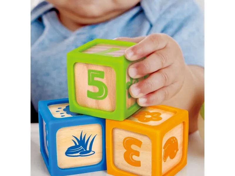 Hape Smartes Bausteine-Starter-Set 4 Stück Hape Smartes Bausteine-Starter-Set 4 Stück