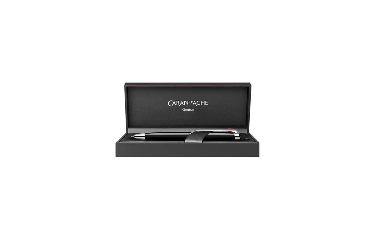 Caran d'Ache Léman Bi-Fonction 0.7 mm, Medium (M) Caran d'Ache Léman Bi-Fonction 0.7 mm, Medium (M)