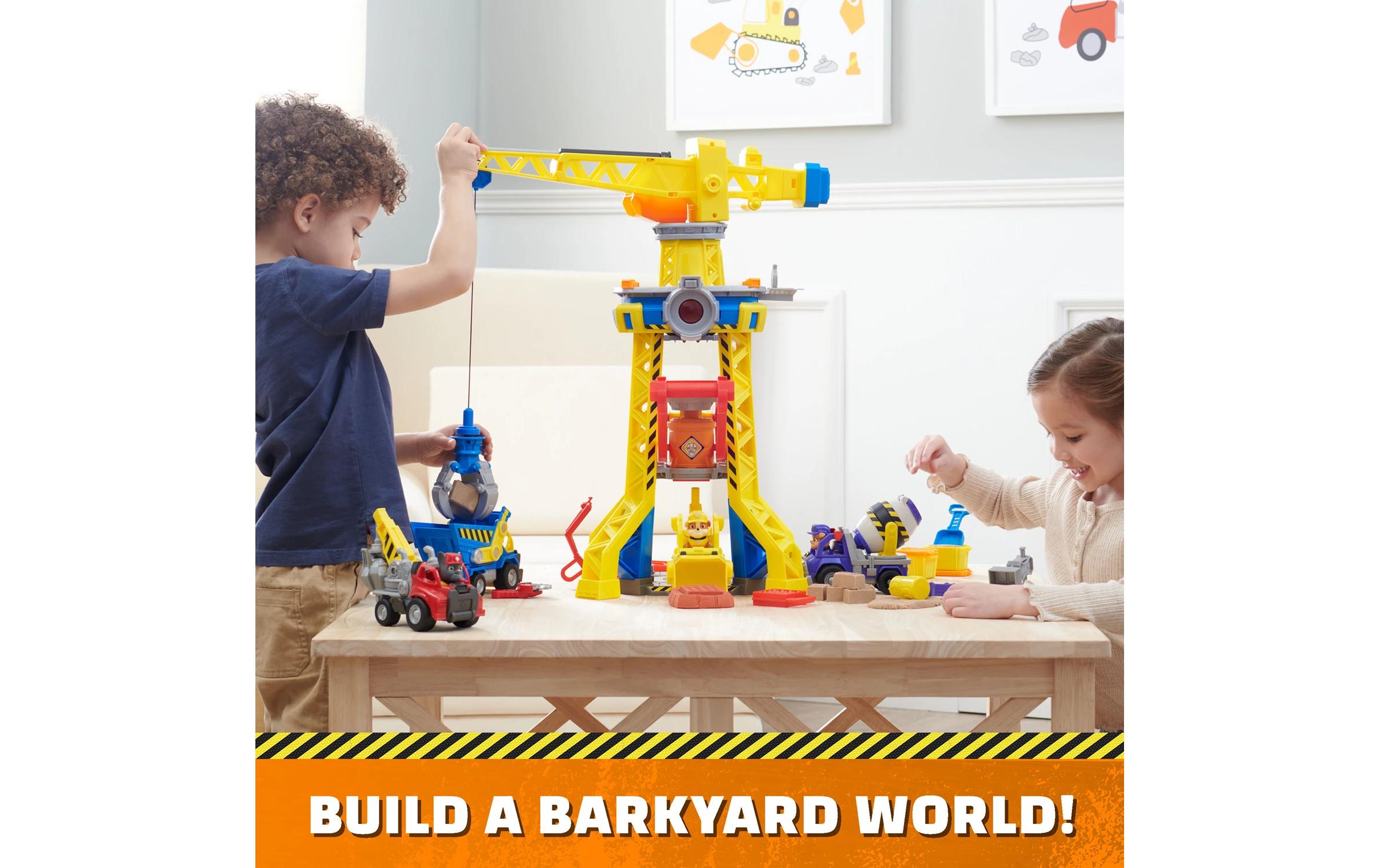 Spinmaster Rubble und Crew Barkyard Crane