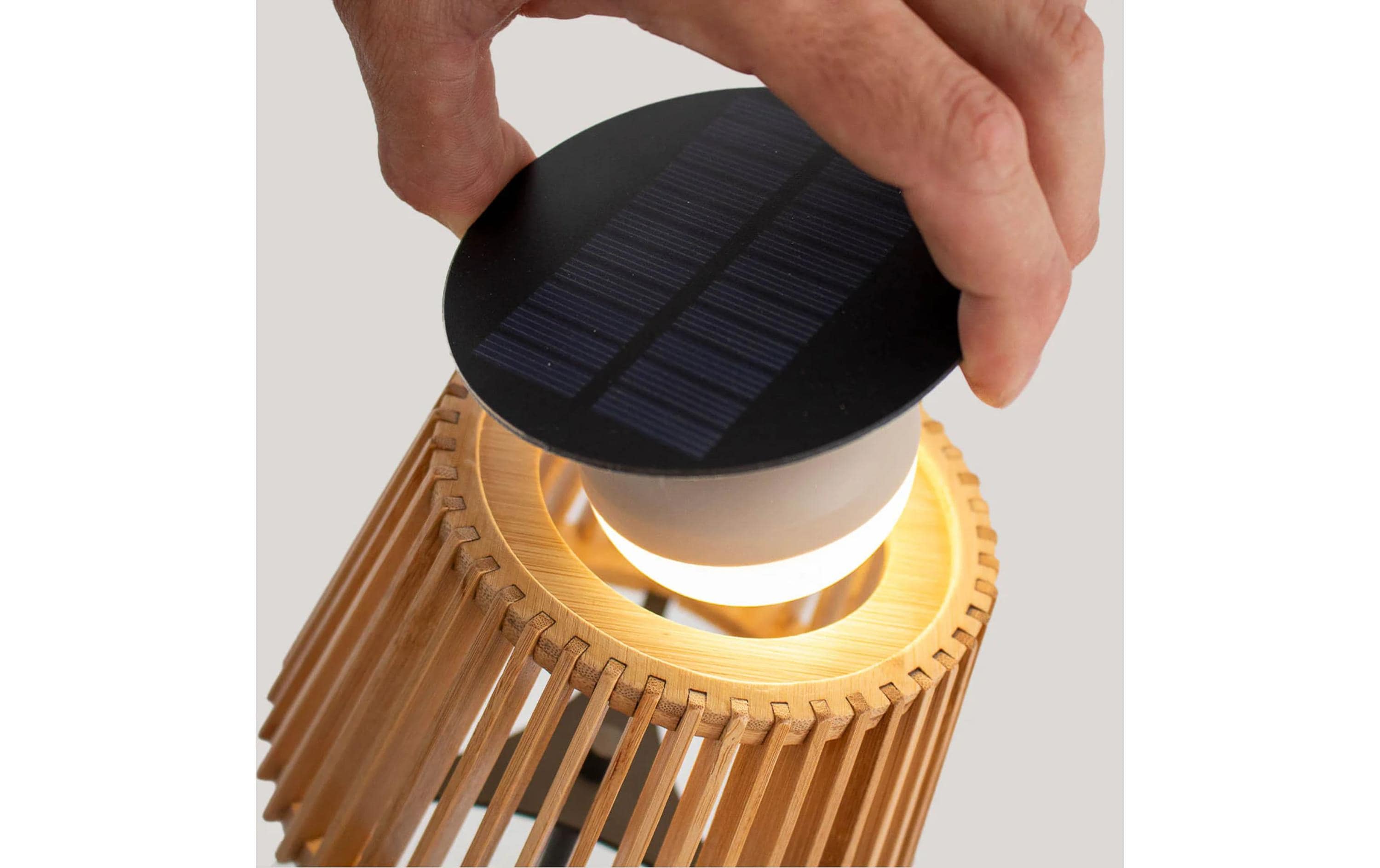 new Garden Okinawa Bambus-Solar-Tischlampe