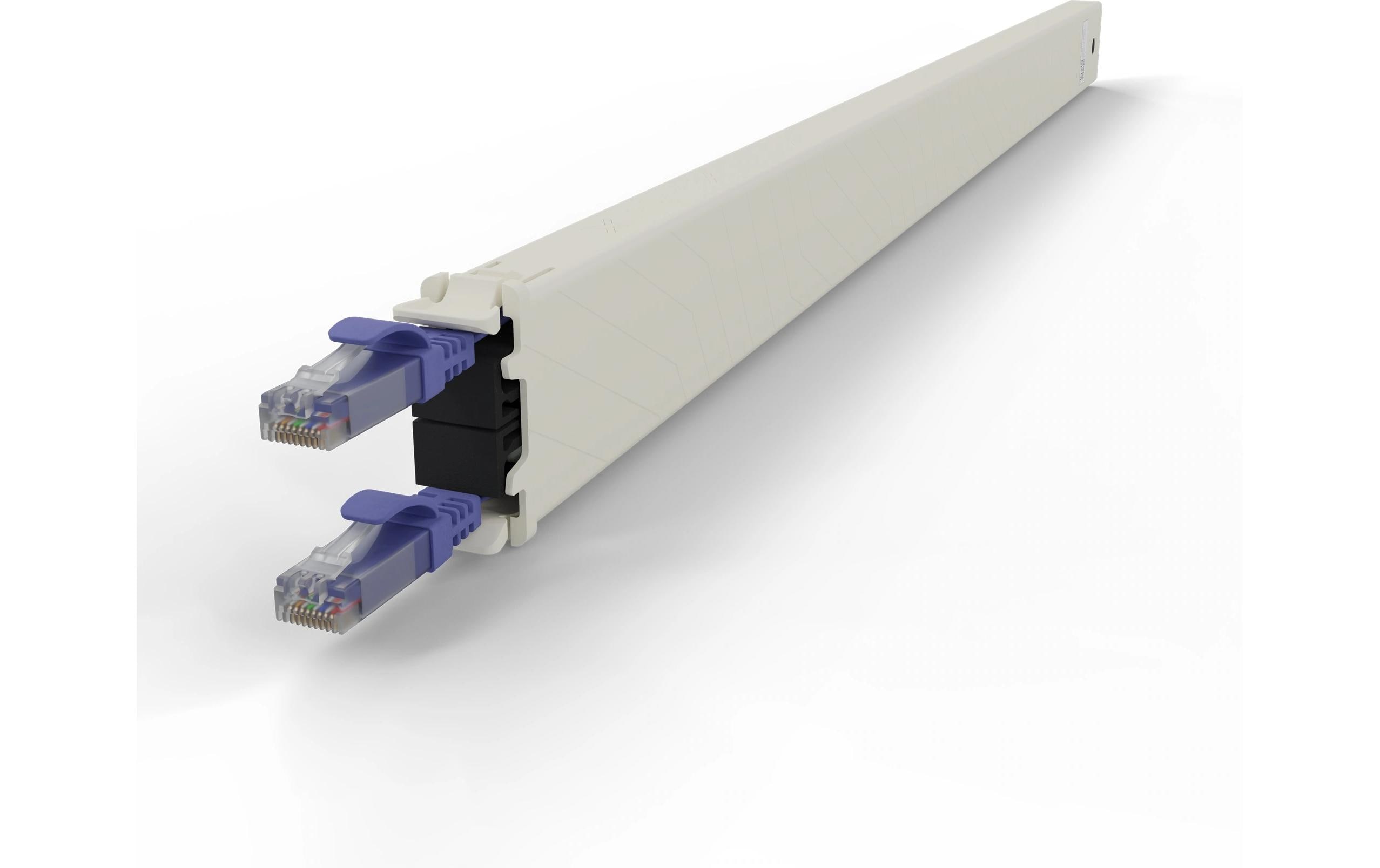 Patchbox patchbox.one / Cassette / 30RU / Cat 6A, UTP, 1.8 m, Violett