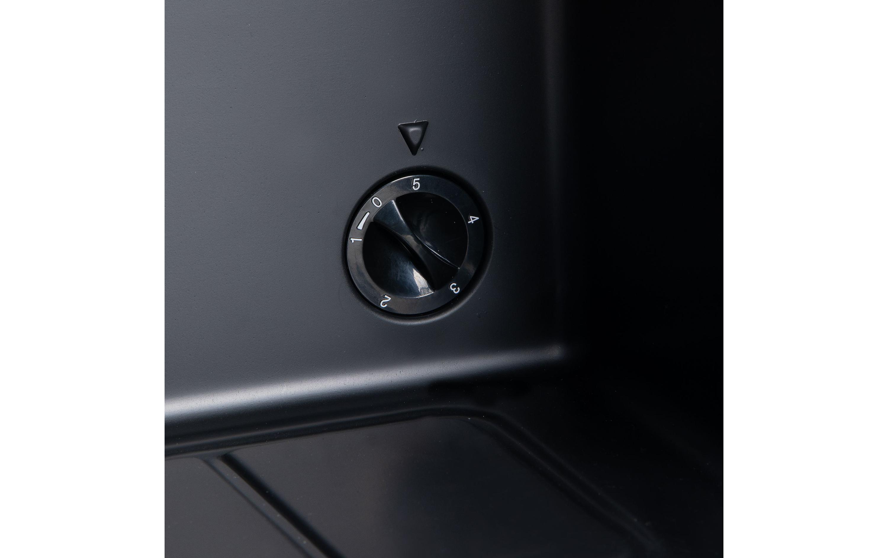 Domo Gewerbekühlschrank DO91609BK Rechts/Wechselbar