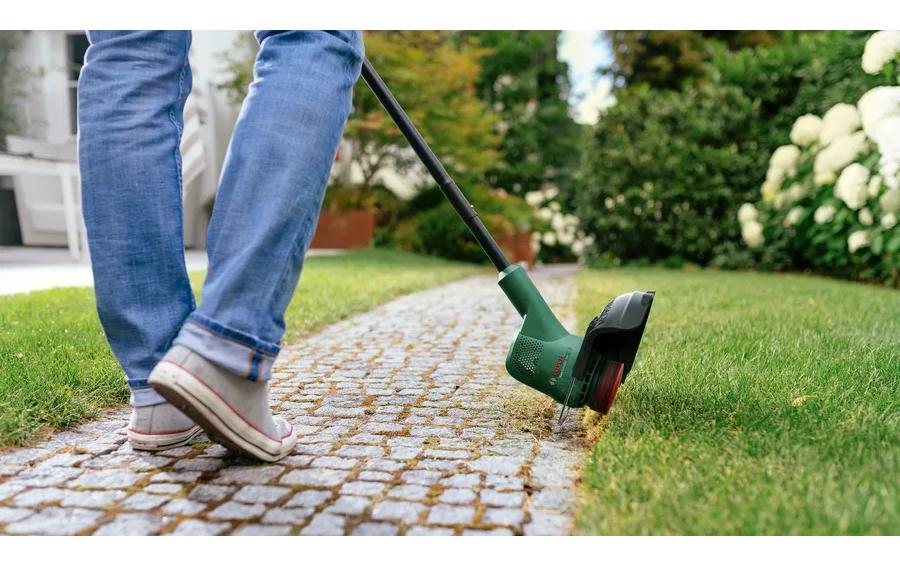 Bosch Akku-Rasentrimmer EasyGrassCut 18V-260 Kit