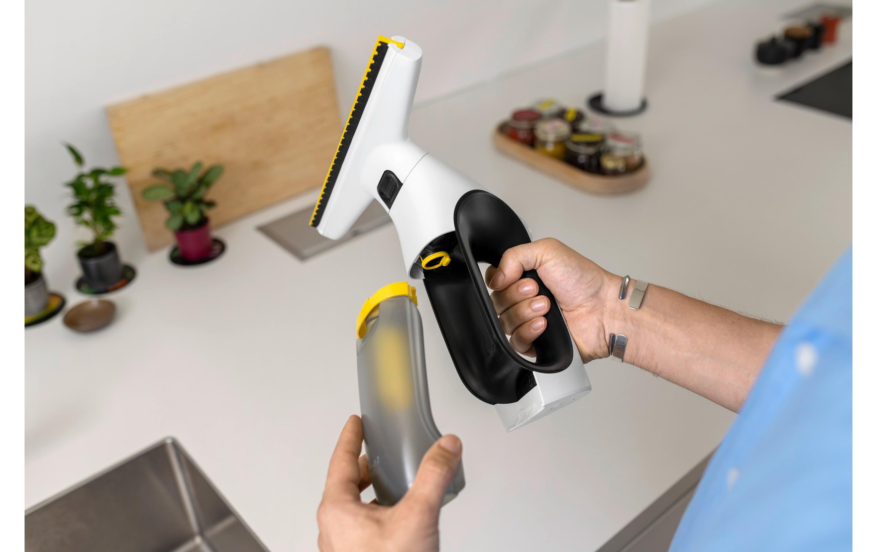 Kärcher Fenstersauger WV 2 Universal Care Weiss