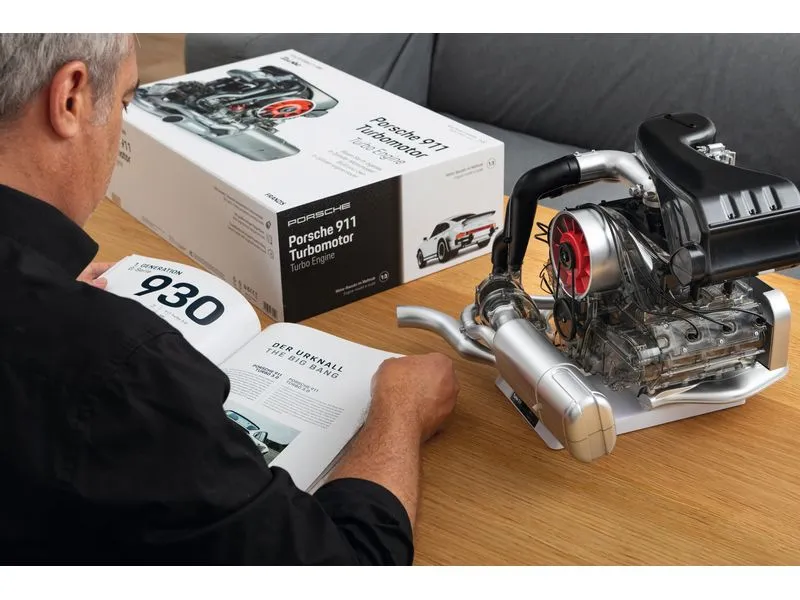 Franzis Bausatz Porsche 911 Turbomotor 1:3, Deutsch/Englisch