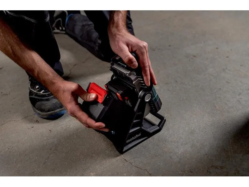 Metabo Akku-Lampe BSA 18 LED 4000 Solo, im Karton Metabo Akku-Lampe BSA 18 LED 4000 Solo, im Karton