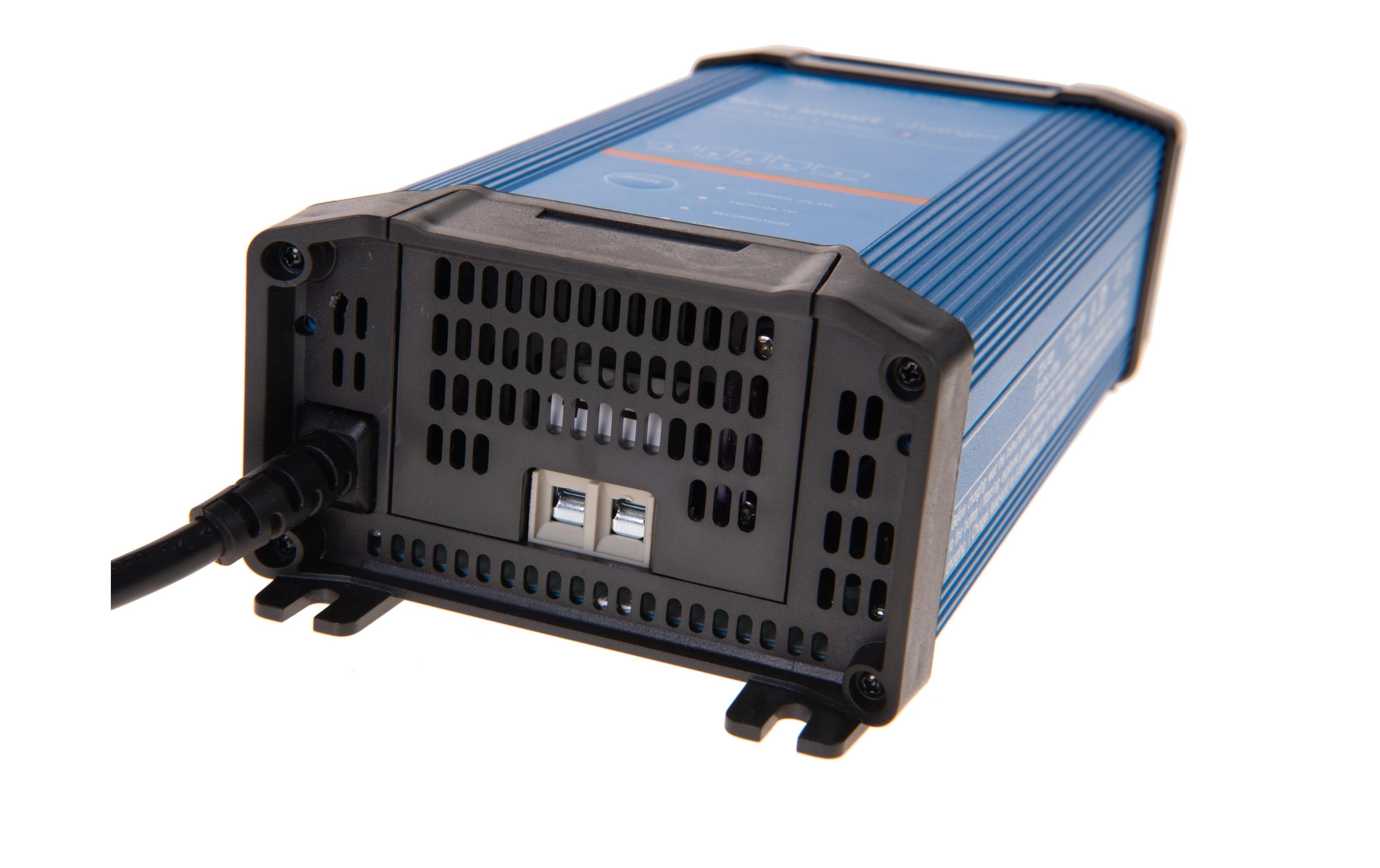 Victron Batterieladegerät Blue Power IP22 12 V 30A