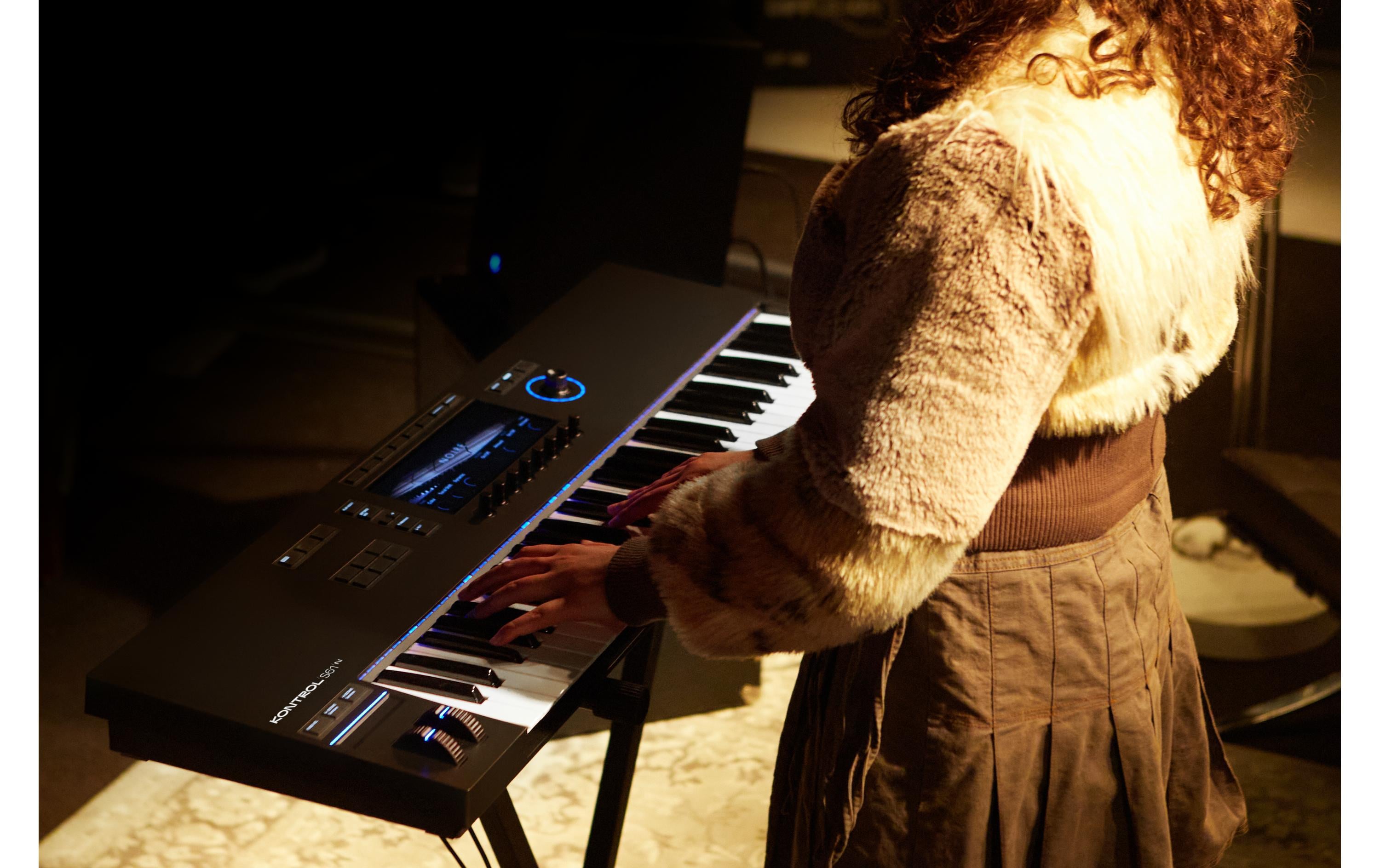 Native Instruments Keyboard Controller Kontrol S61 MK3 inkl. Upgr. 15 Standard