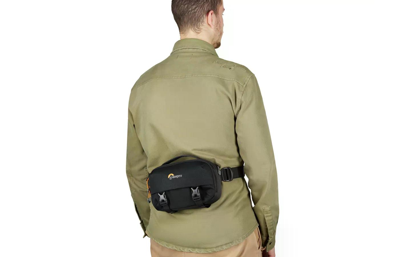 Lowepro Kamera-Tasche Trekker Lite HP 100 Schwarz