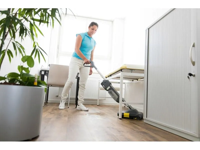 Kärcher Professional Akku-Scheuersaugmaschine BR 30/1 C Bp, Solo Kärcher Professional Akku-Scheuersaugmaschine BR 30/1 C Bp, Solo