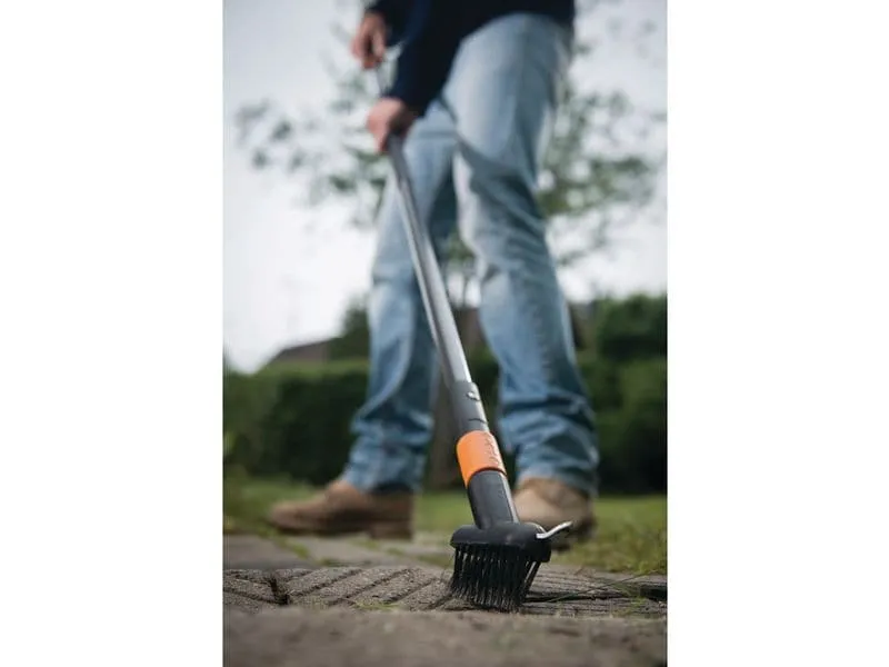 Fiskars QuikFit Fugenbürste 18.5 x 15.2 x 3.7 cm Fiskars QuikFit Fugenbürste 18.5 x 15.2 x 3.7 cm