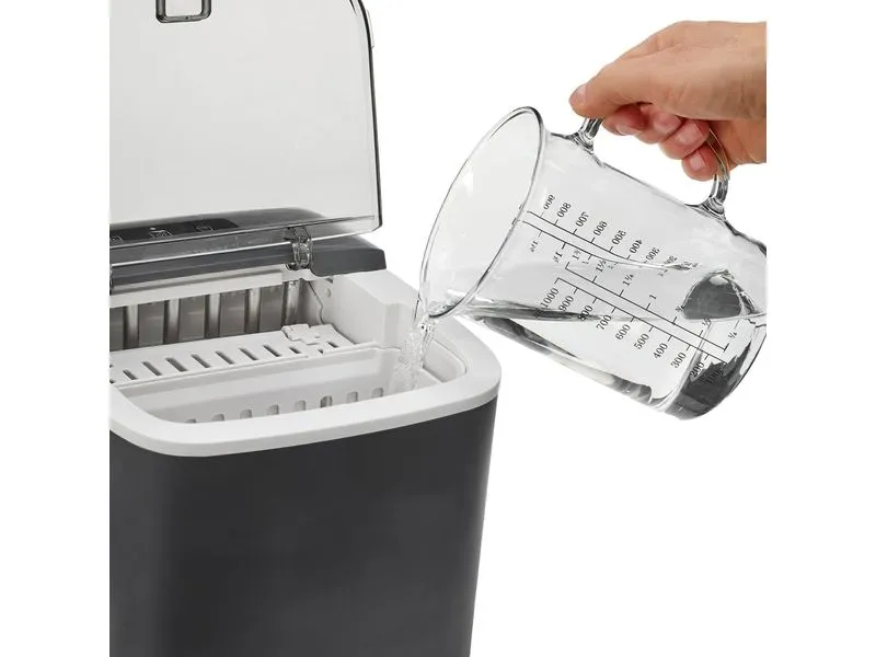 GOURMETmaxx Eiswürfelbereiter 100W + CH-Stecker 8 kg/24h