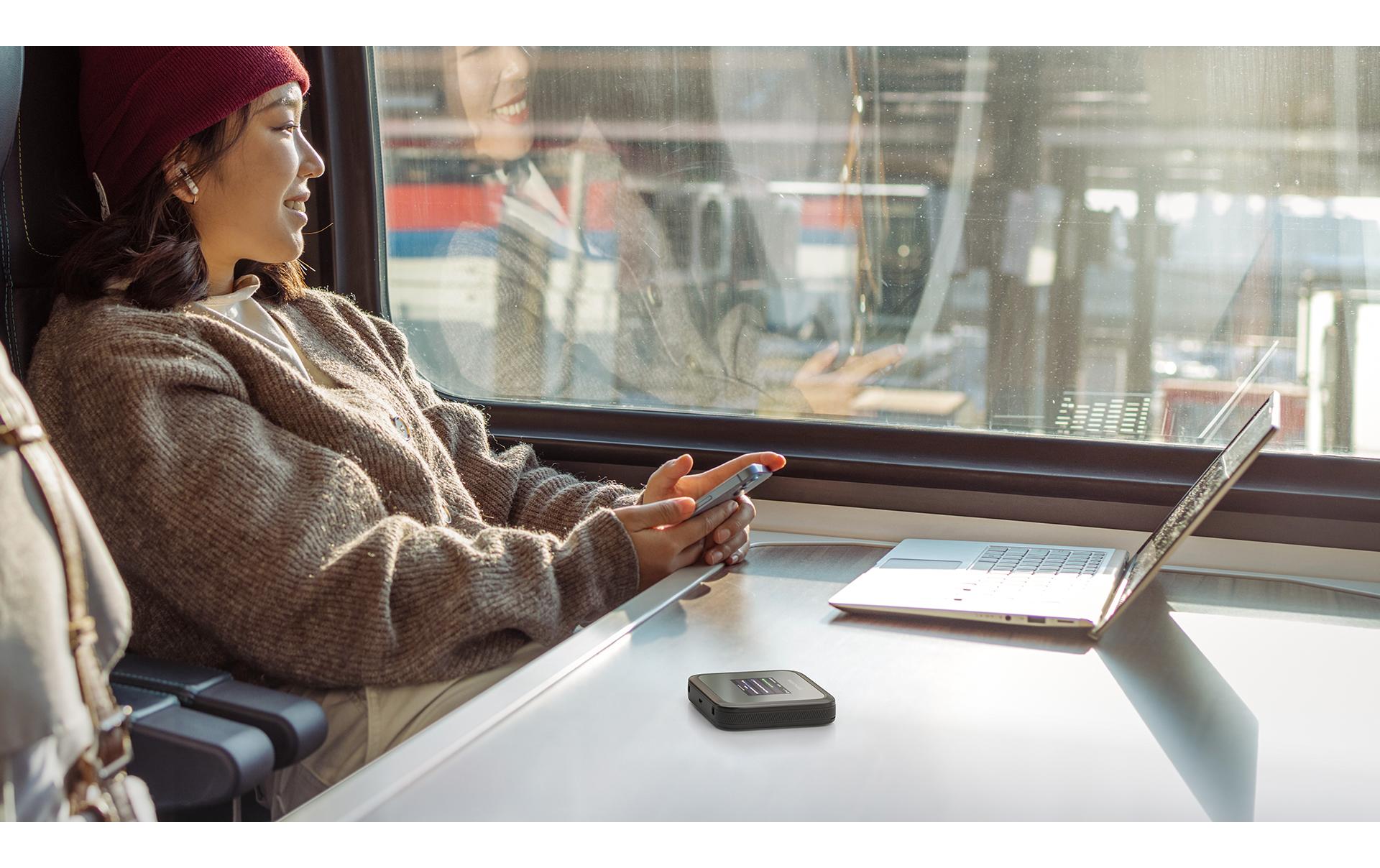 Netgear 5G Router MH3150-100EUS Nighthawk M3 Mobile Hotspot Router