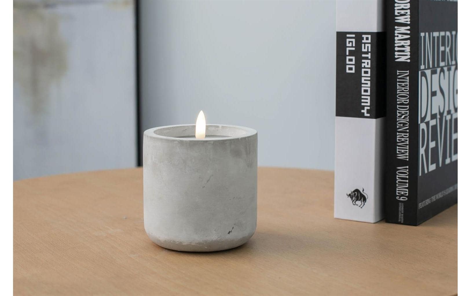 Dameco LED-Wachskerze im Zementtopf, 9.5 cm x 10 cm