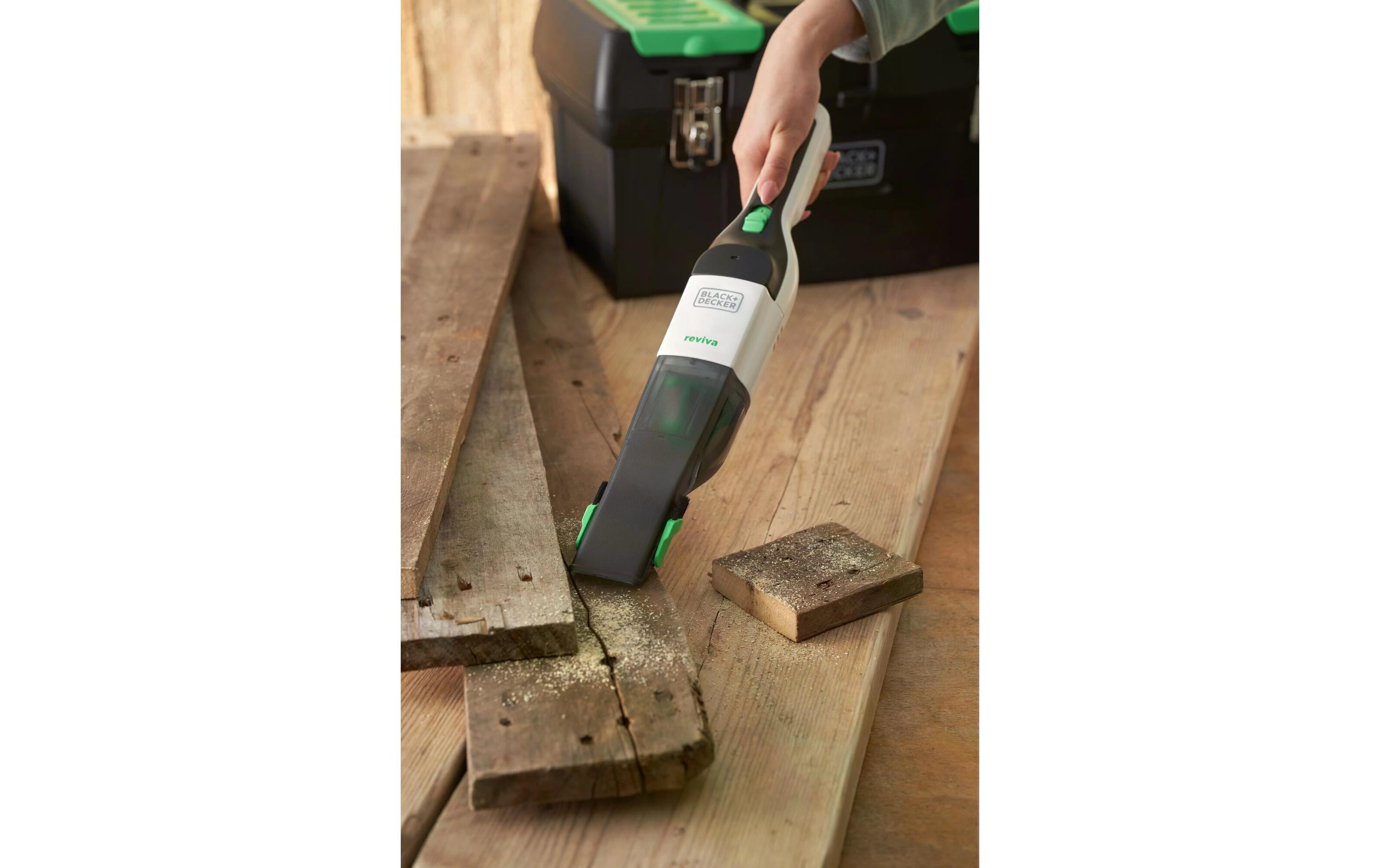 BLACK+DECKER Akku-Handsauger REVHV8C-QW Schwarz/Weiss