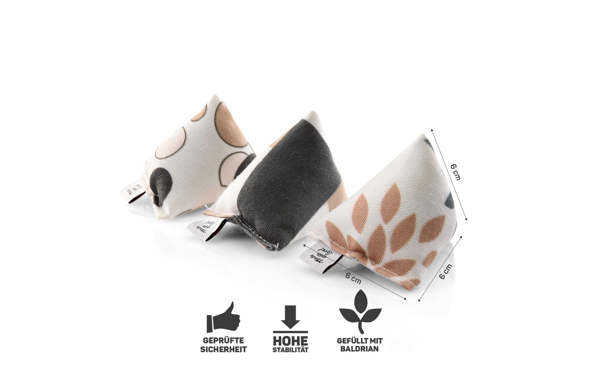 CanadianCat Baldrian-Spielzeug Mini-Pyramiden, 3er Set, Beige CanadianCat Baldrian-Spielzeug Mini-Pyramiden, 3er Set, Beige