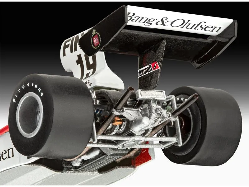 Revell Starter Kit Surtees TS16/03 1:32