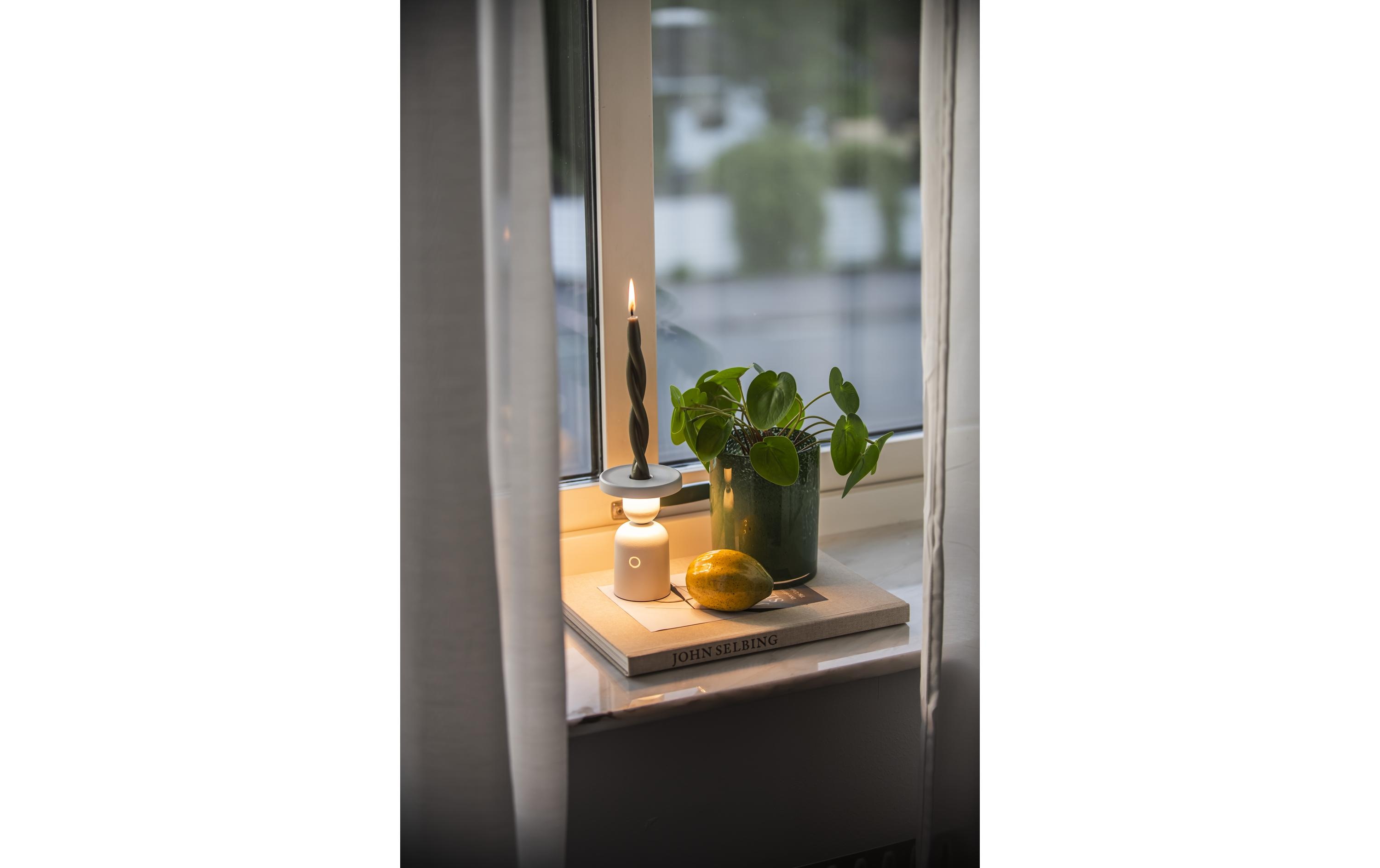 Konstsmide Nantes USB-Kerzenhalter - Weiss