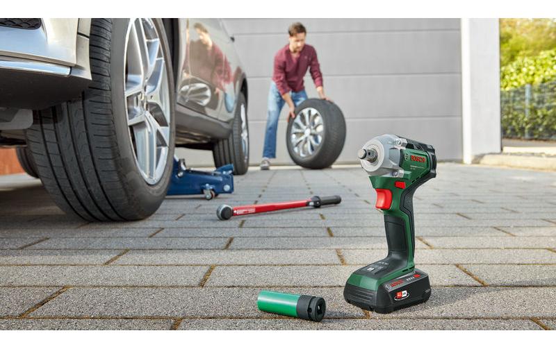 Bosch Akku-Drehschlagschrauber UniversalImpactDrive 18 V 350 Nm Bosch Akku-Drehschlagschrauber UniversalImpactDrive 18 V 350 Nm
