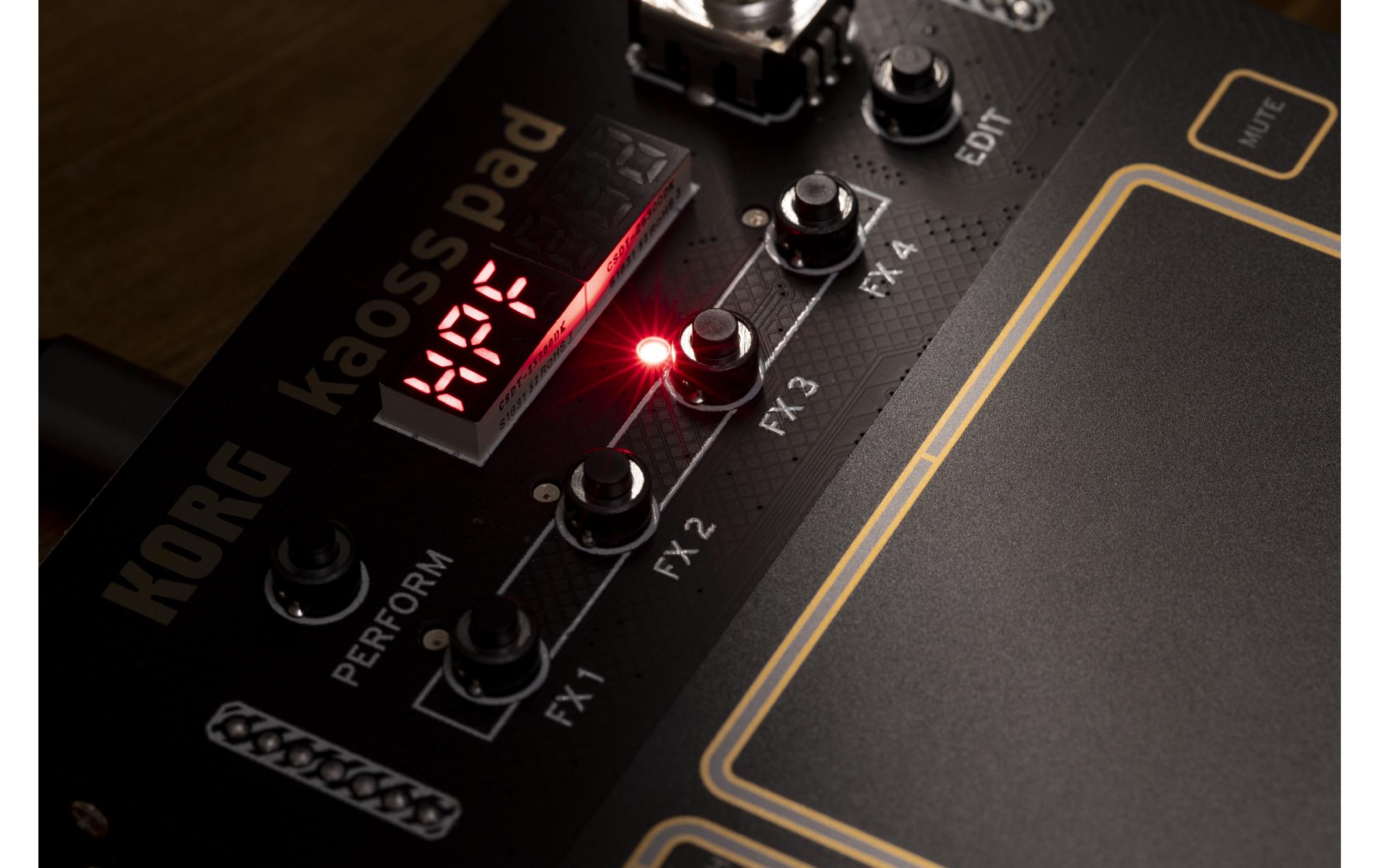 Korg Synthesizer NTS-3 Kaoss Pad Kit