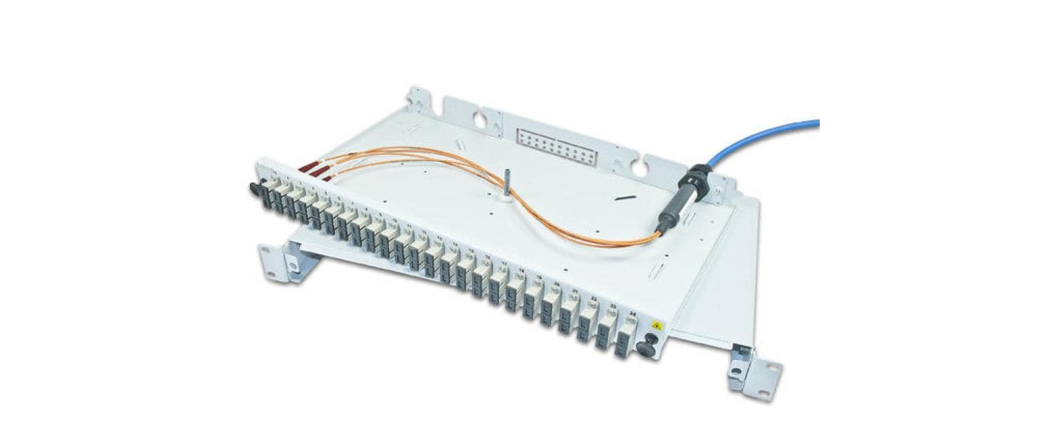 Lightwin 19 Verteiler Set Box mit 12x LC Kupplungen OM4