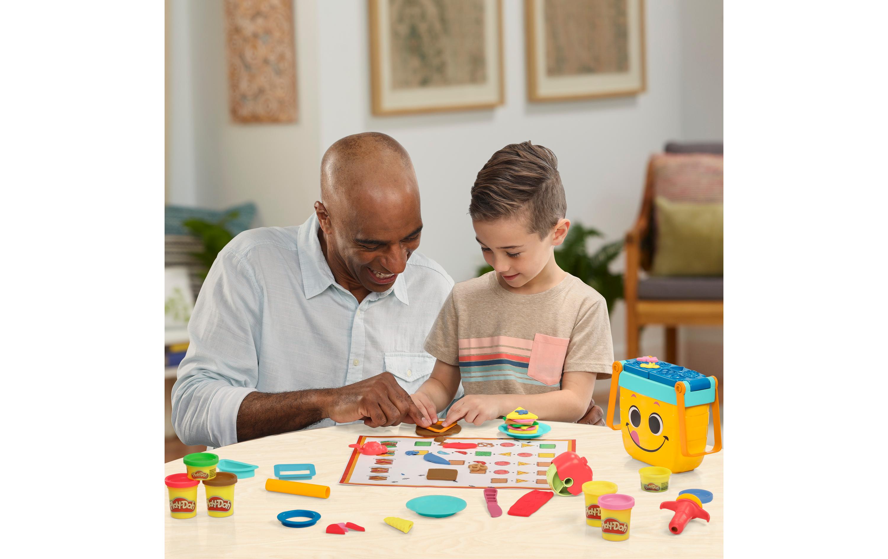 Play-Doh Knetspielzeug Korbi, der Picknick-Korb