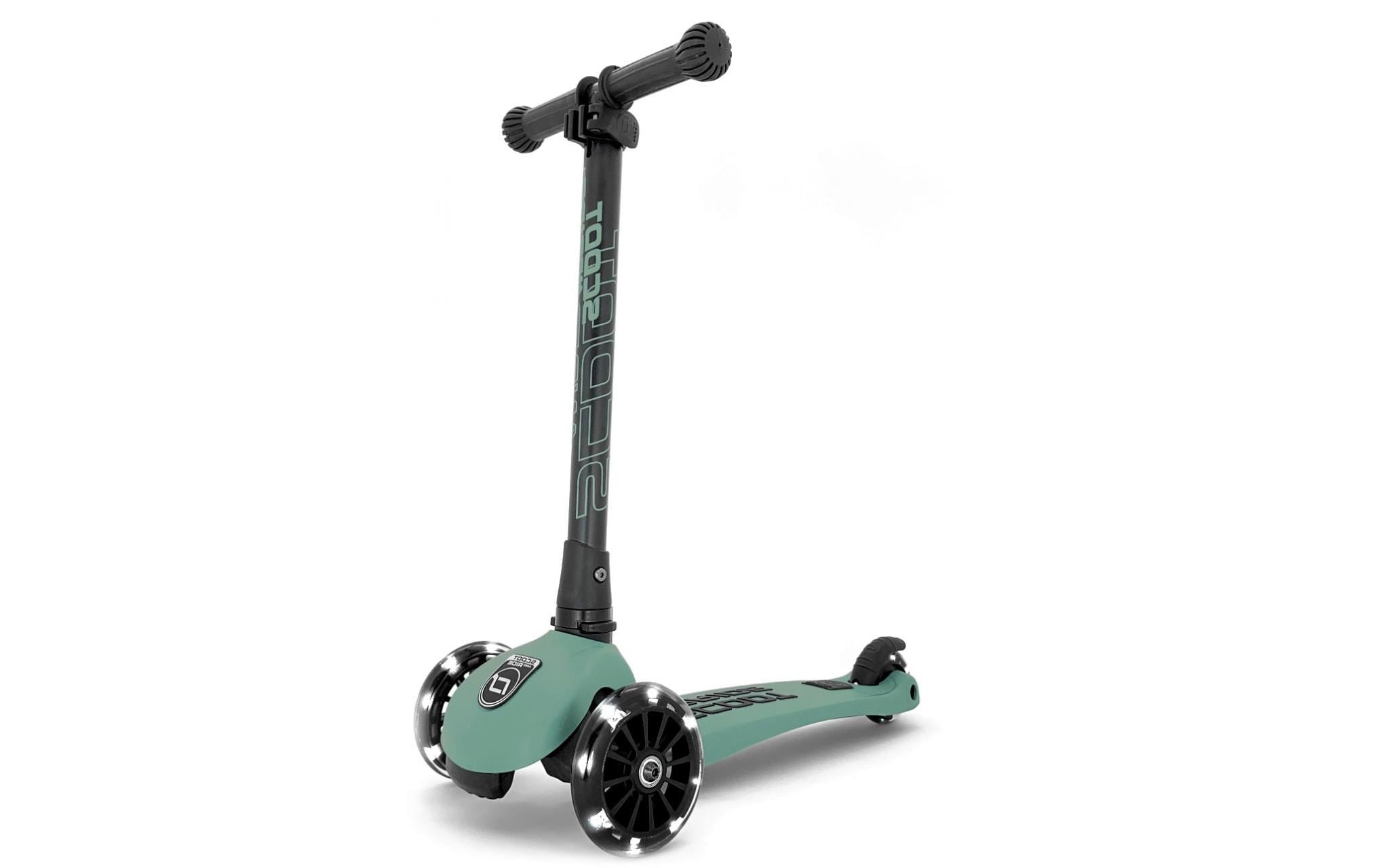 Scoot and Ride Scooter Highwaykick 3 LED, Forest