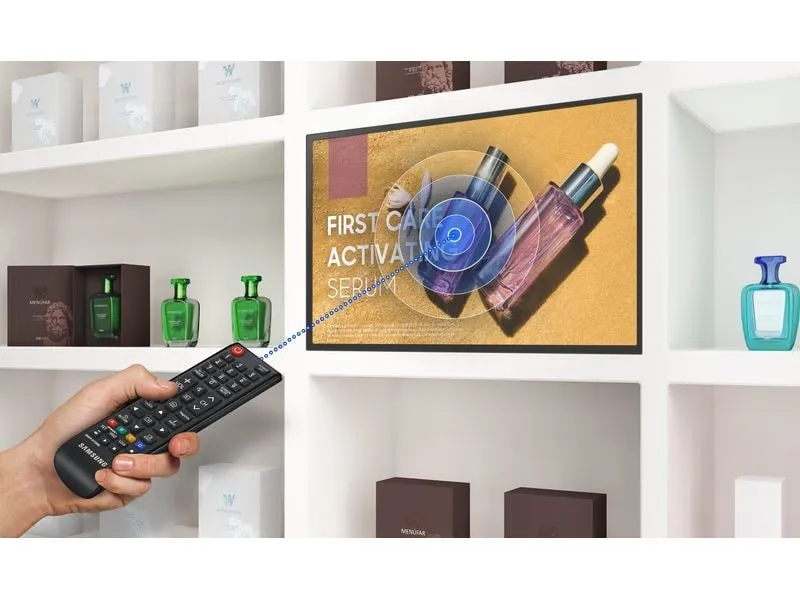 Samsung Touch Display QB24C‑T Multitouch 24 Samsung Touch Display QB24C‑T Multitouch 24