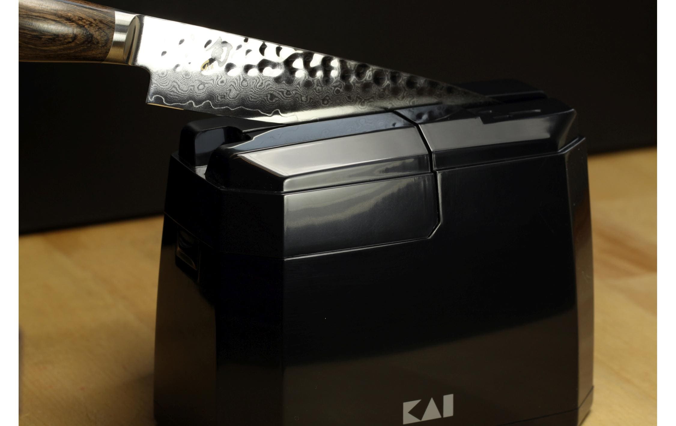 Kai Messerschärfer für Damast und Stahlmesser