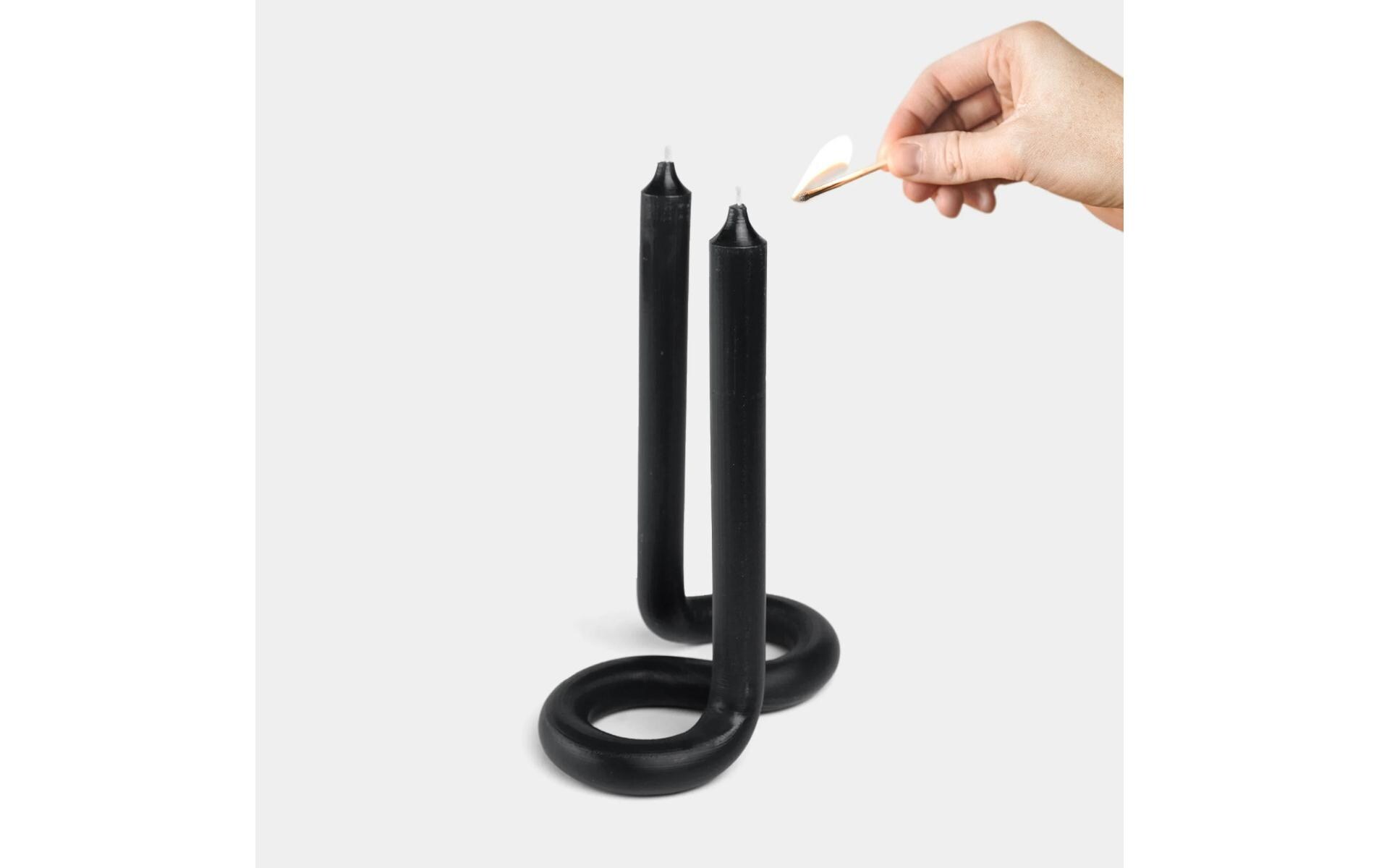 54Celsius Kerze Twist Schwarz