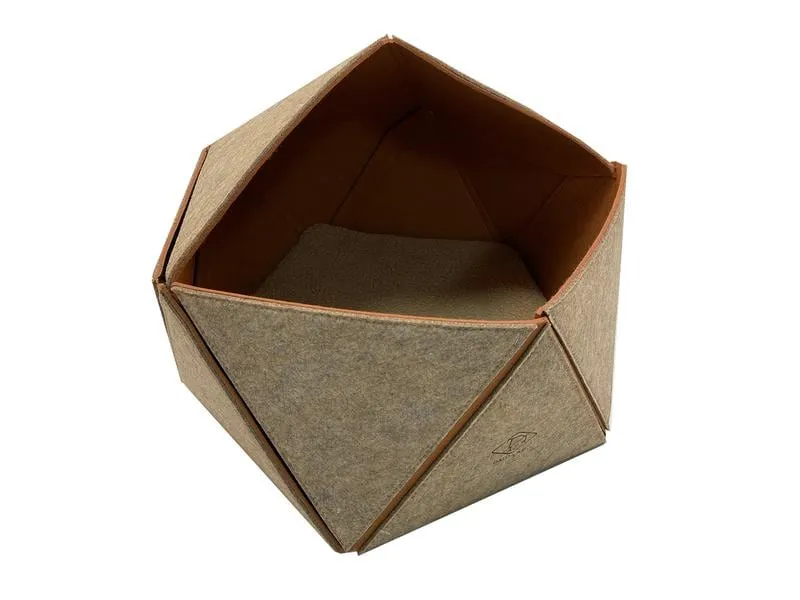 Ebi D&D Katzenhaus Logan, 51 x 41 cm, Braun Ebi D&D Katzenhaus Logan, 51 x 41 cm, Braun