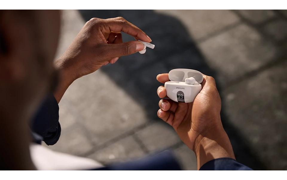 Philips True Wireless In-Ear-Kopfhörer TAT2520WT/00 Weiss