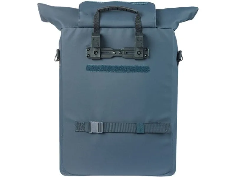 BASIL Gepäckträgertasche Brooklyn MIK Hooks, 17 l, navy BASIL Gepäckträgertasche Brooklyn MIK Hooks, 17 l, navy