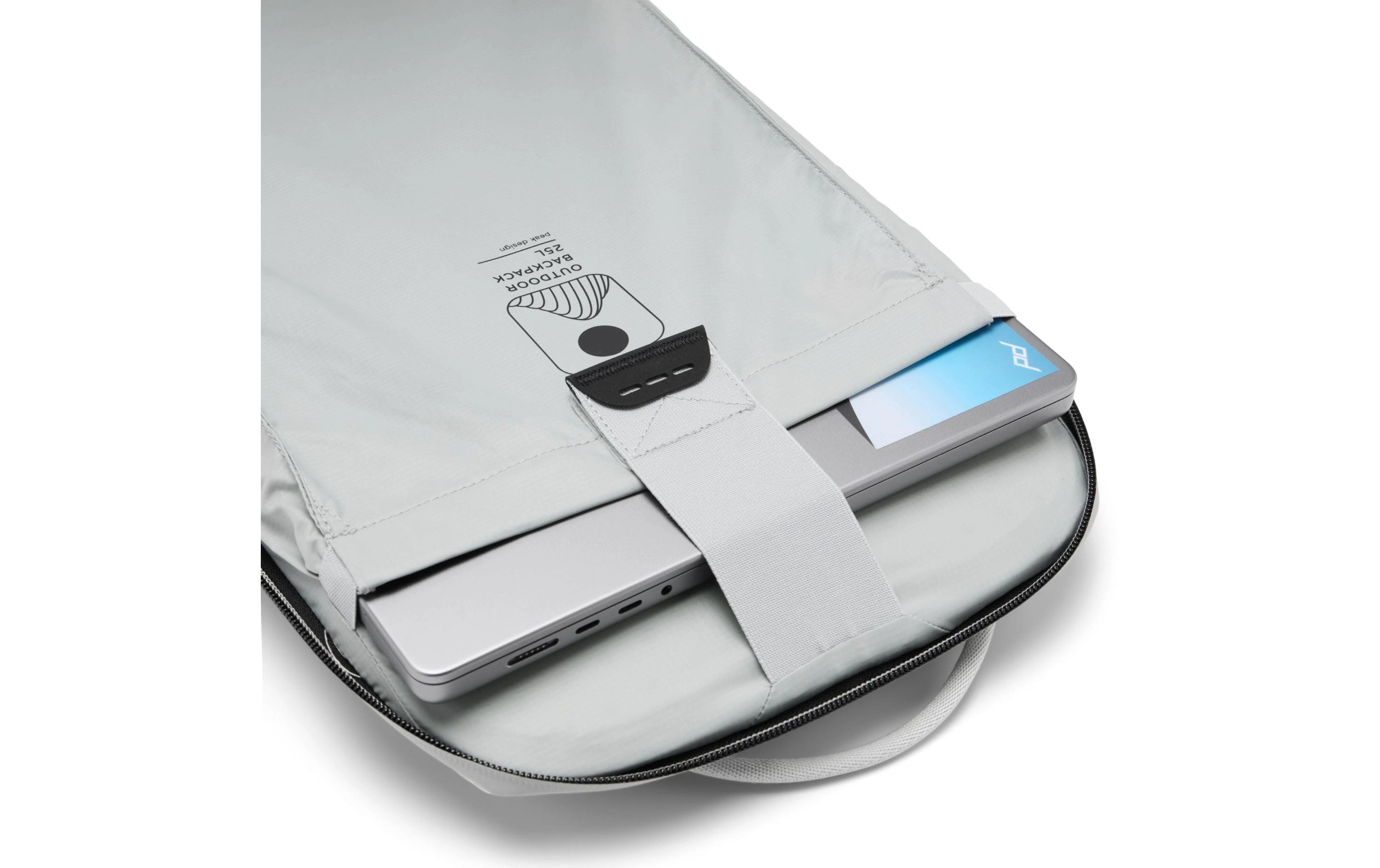 Peak Design Fotorucksack Outdoor-Rucksack 25L – Weiss