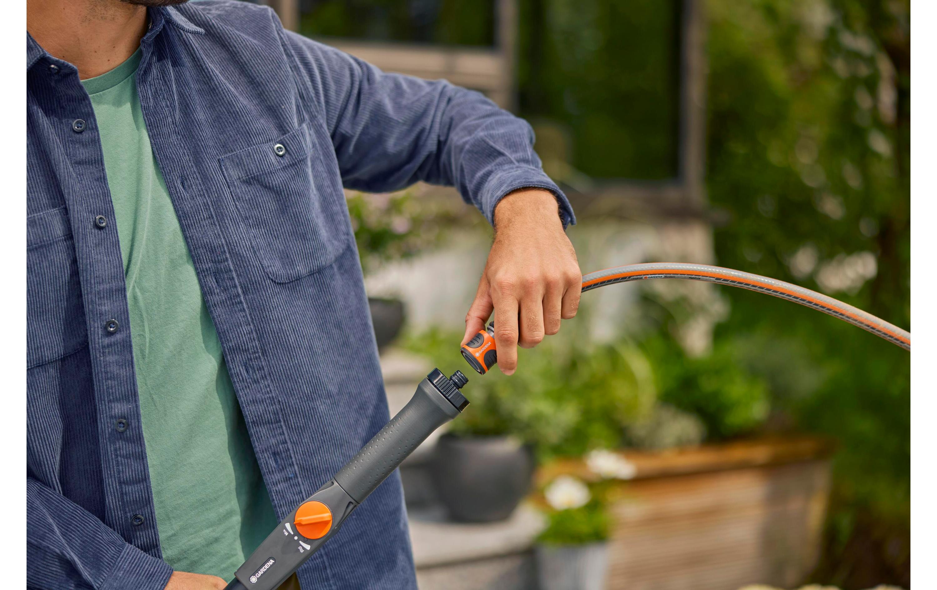 GARDENA Cleansystem Teleskop-Stiel M-XL, 155 - 260 cm GARDENA Cleansystem Teleskop-Stiel M-XL, 155 - 260 cm