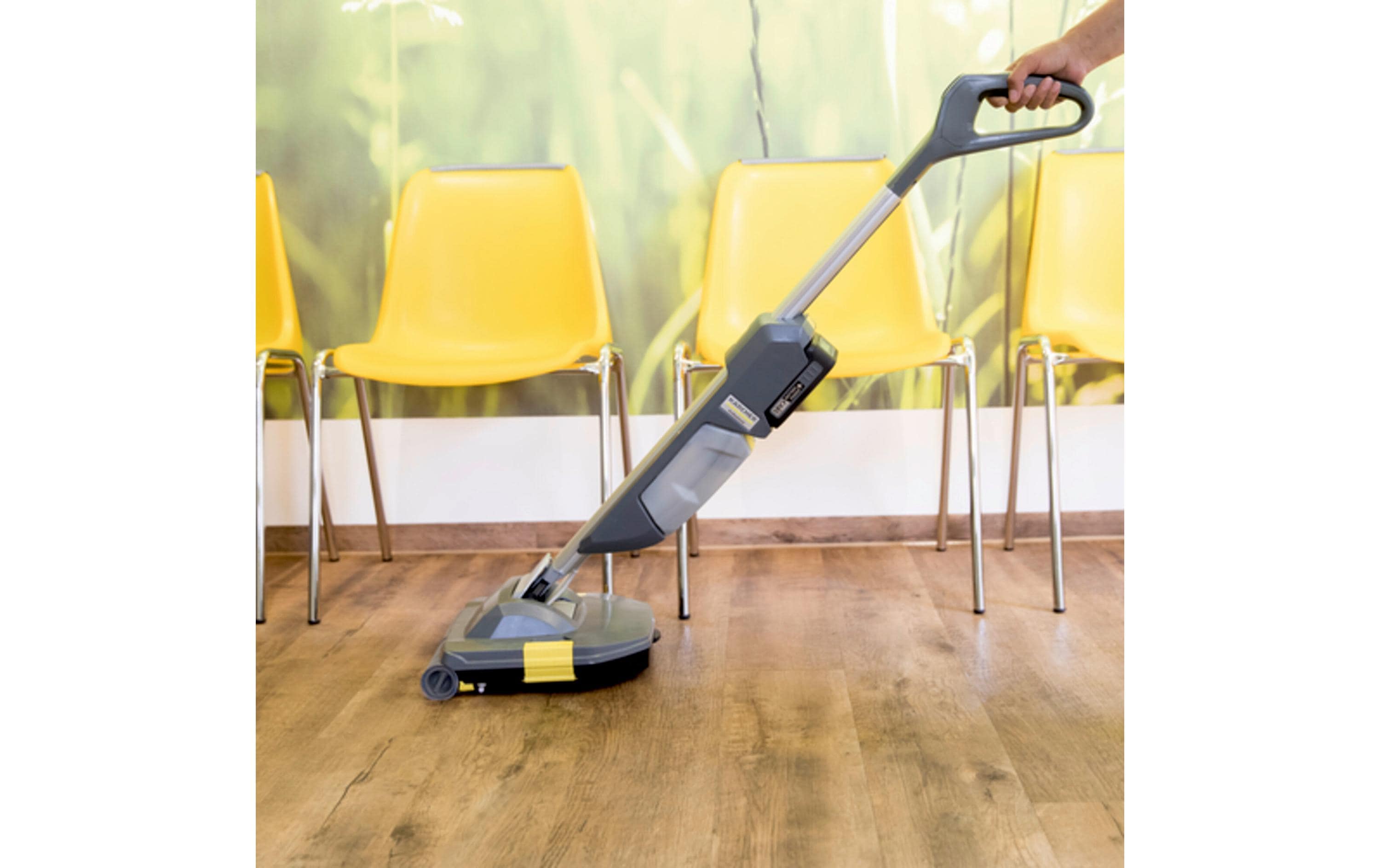 Kärcher Professional Akku-Scheuersaugmaschine BR 30/1 C Bp, Solo