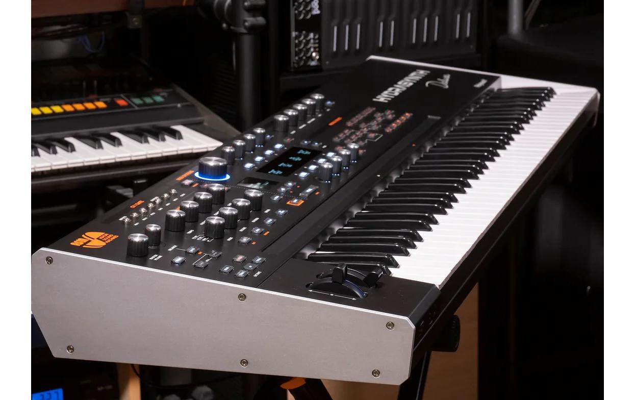 ASM HYDRASYNTH Deluxe