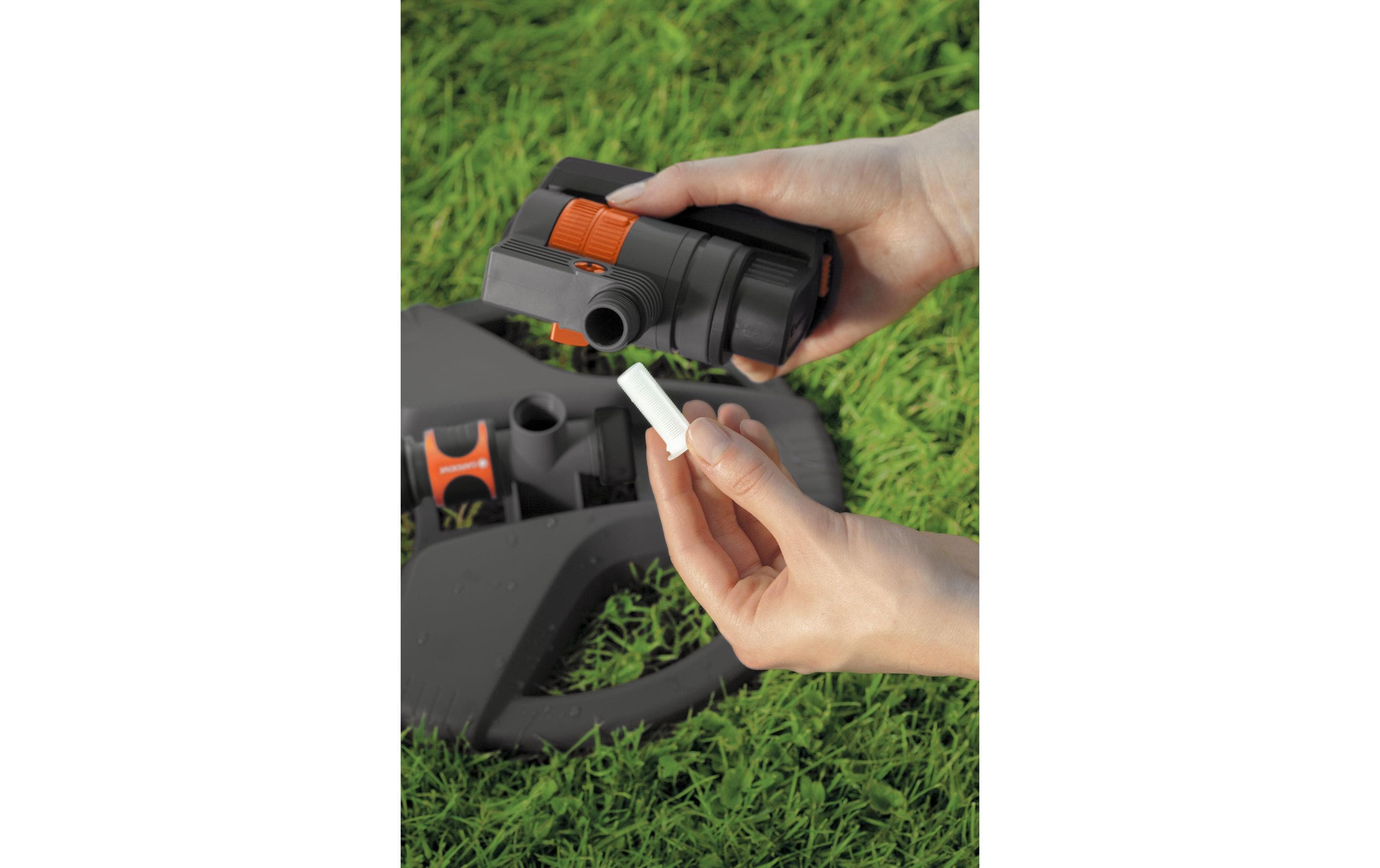 GARDENA Viereckregner AquaZoom compact