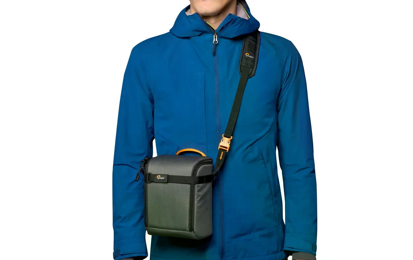 Lowepro Schultergurt GearUp Schwarz