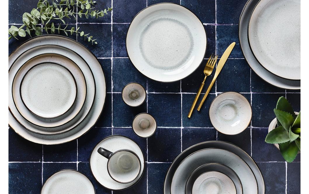 Björn Speise-Service Iris Elfenbeinweiss, 18-teilig