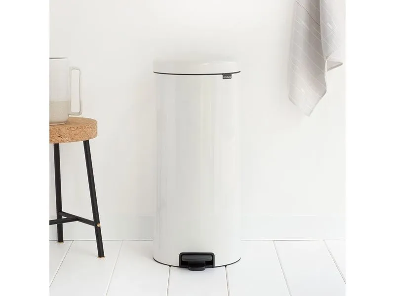 Brabantia Treteimer NewIcon 30 l, Weiss Brabantia Treteimer NewIcon 30 l, Weiss